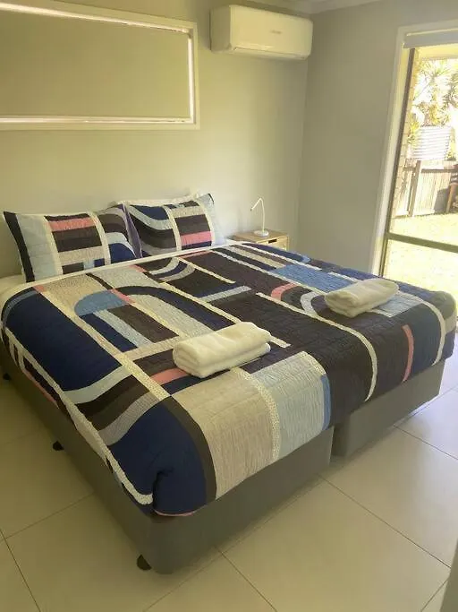 Slow M'Ocean Mooloolaba Holiday home