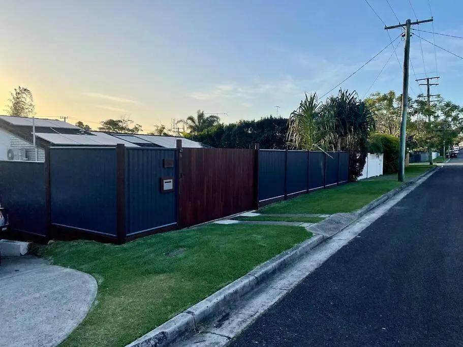 Slow M'Ocean Mooloolaba Holiday home